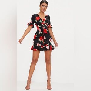 Pretty Little Thing Black Corset Floral Swing Dress
